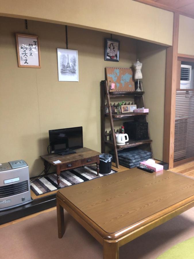 야스라기 게스트하우스&바 히타 외부 사진